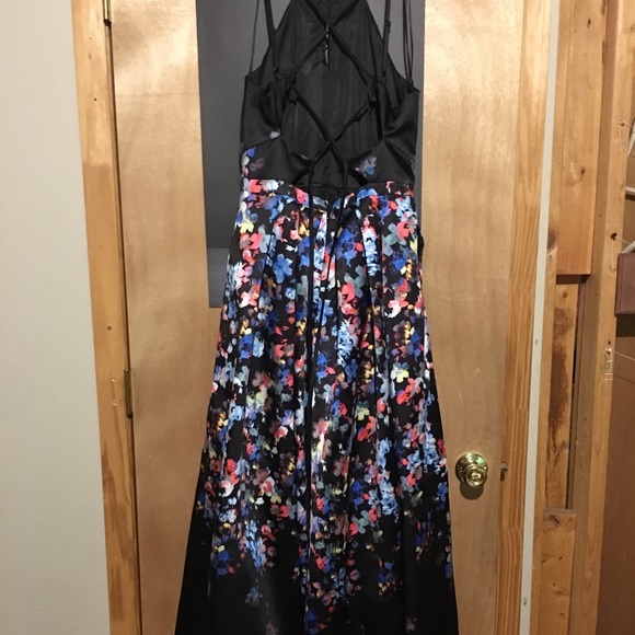 Floral Abstract Dress - Picture 3 of 3